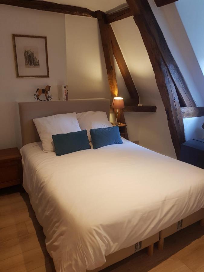 Le Clos Des Lodges Bernay  Zimmer foto