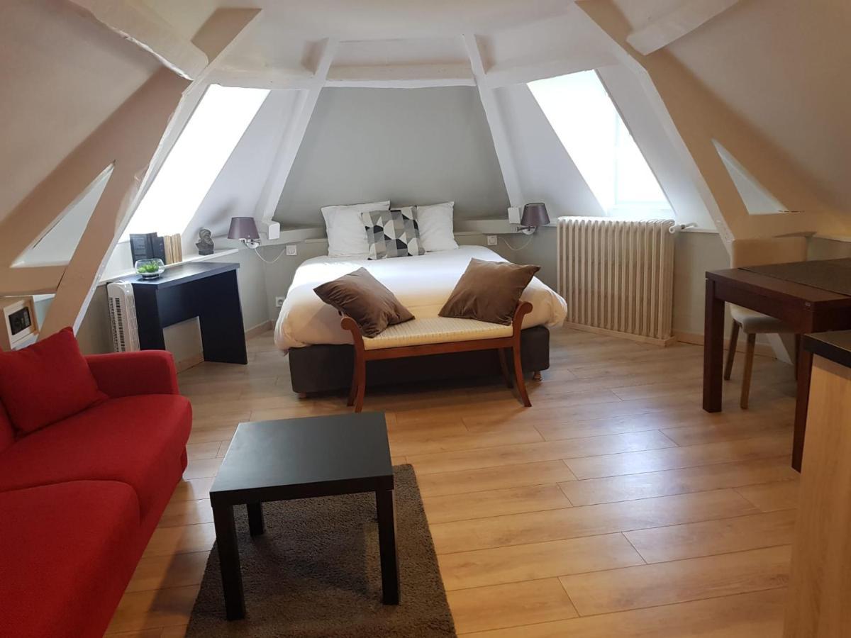 Le Clos Des Lodges Bernay  Zimmer foto