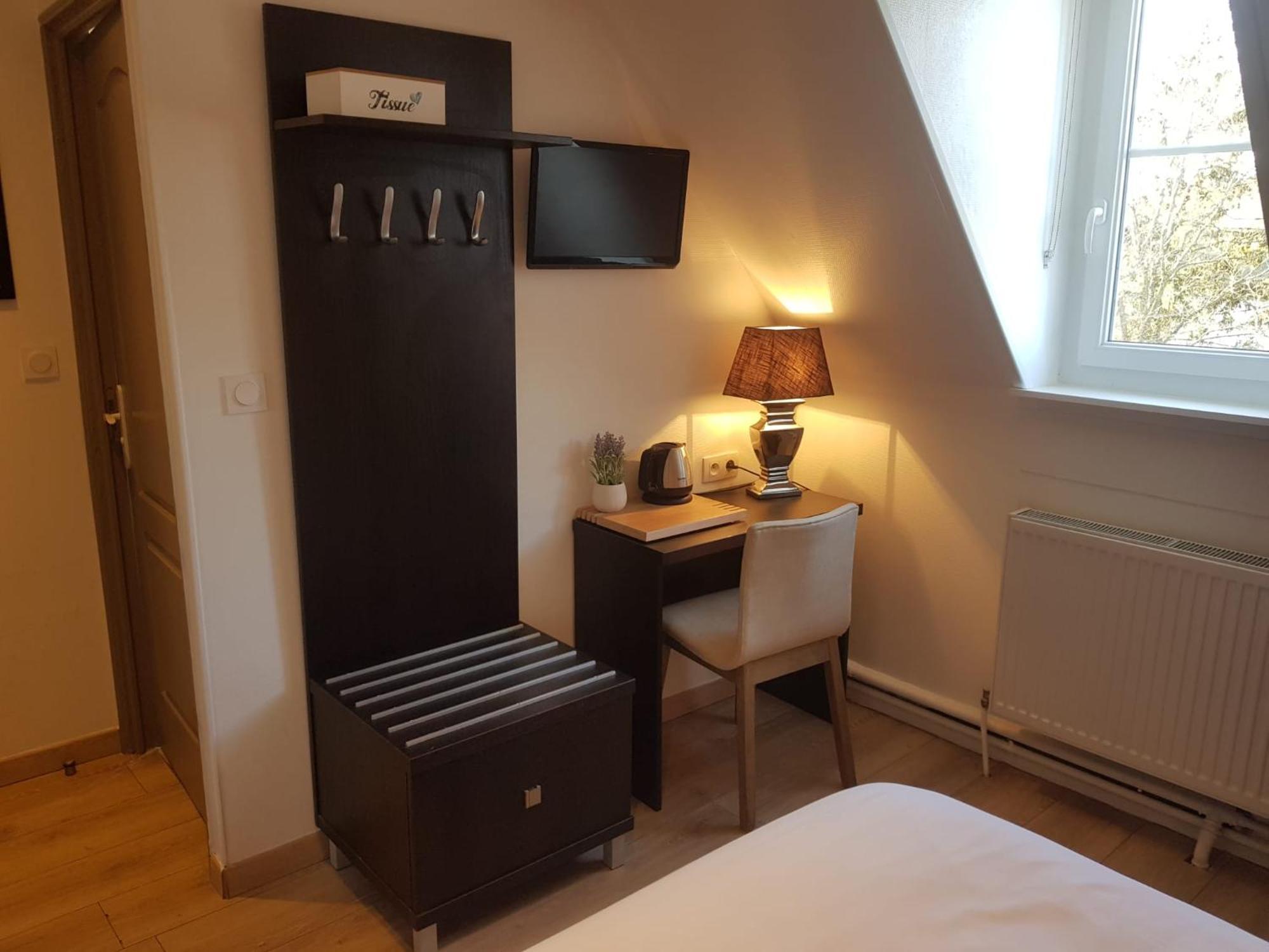 Le Clos Des Lodges Bernay  Zimmer foto
