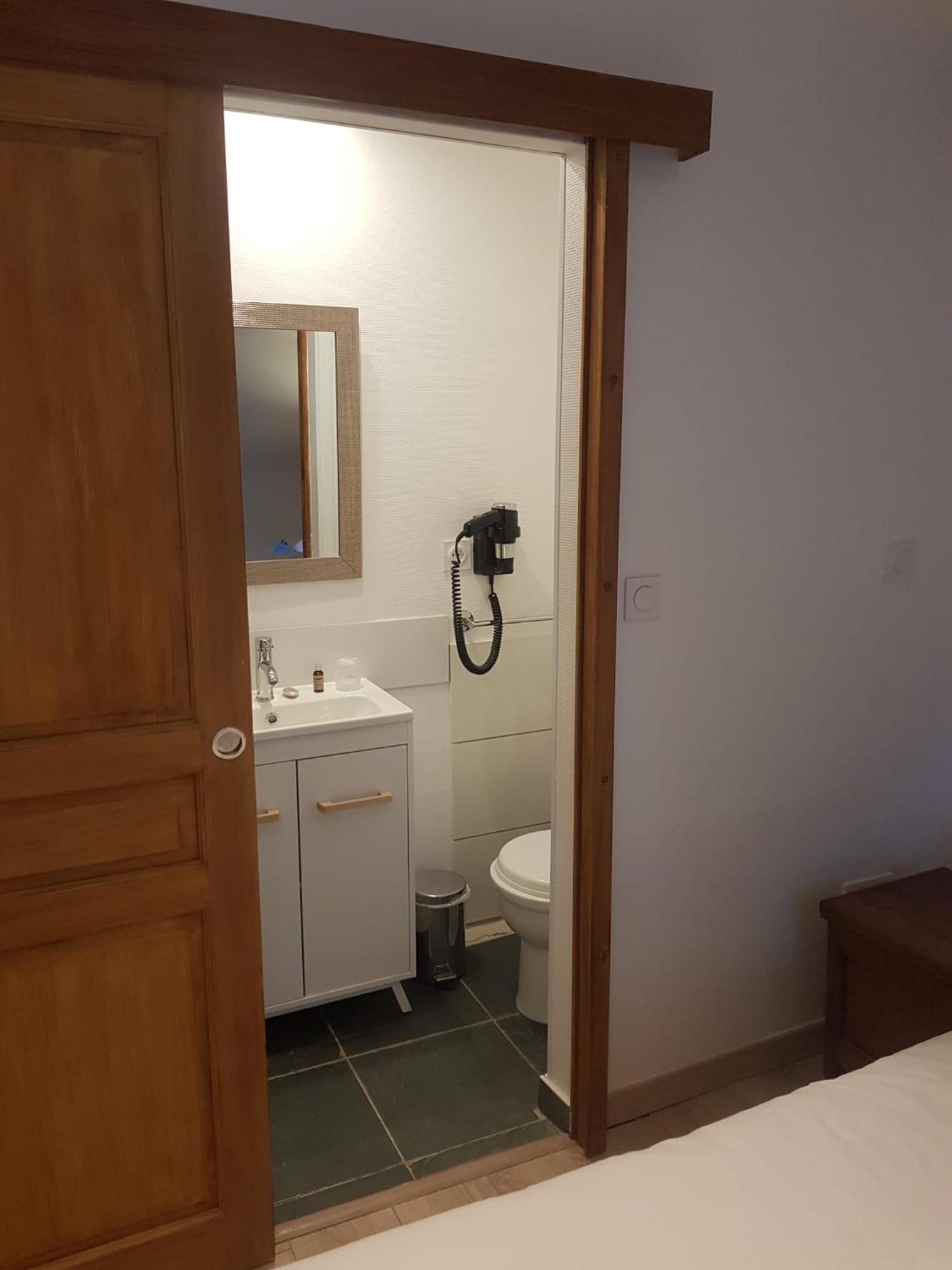 Le Clos Des Lodges Bernay  Zimmer foto